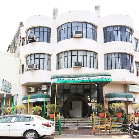 Oyo 2569 Hotel Paradise カーンプル エクステリア 写真